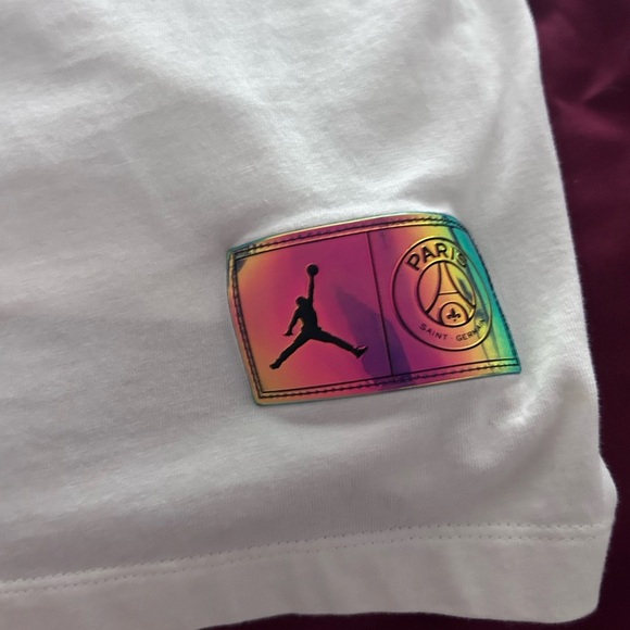 JORDAN MEN PARIS SAINT-GERMAIN LONG SLEEVES TEE (WHITE) - Picture 5 of 6